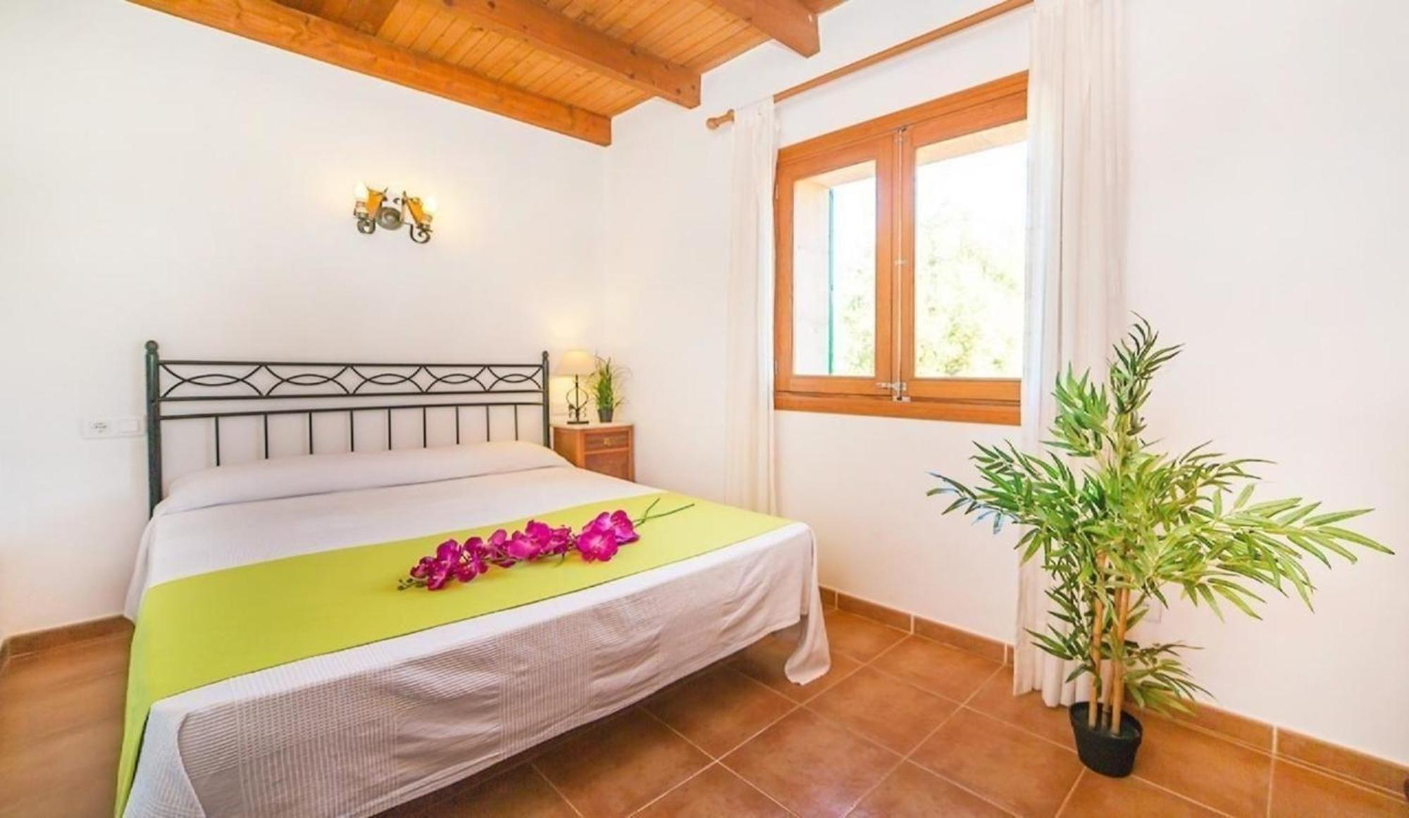 Ferienhaus In Mit Grossem Pool Porreres